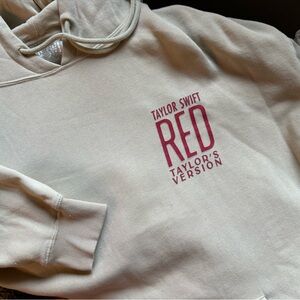 Taylor Swift Red Taylor’s version hoodie size xl like new